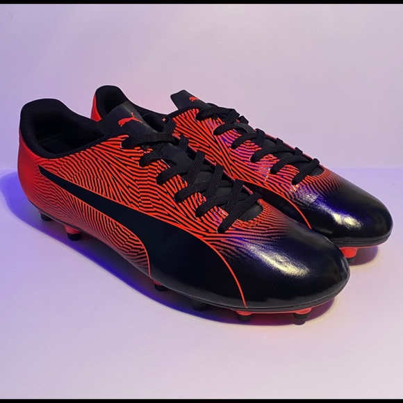 Puma male soccer cleat - Picture 5 of 5